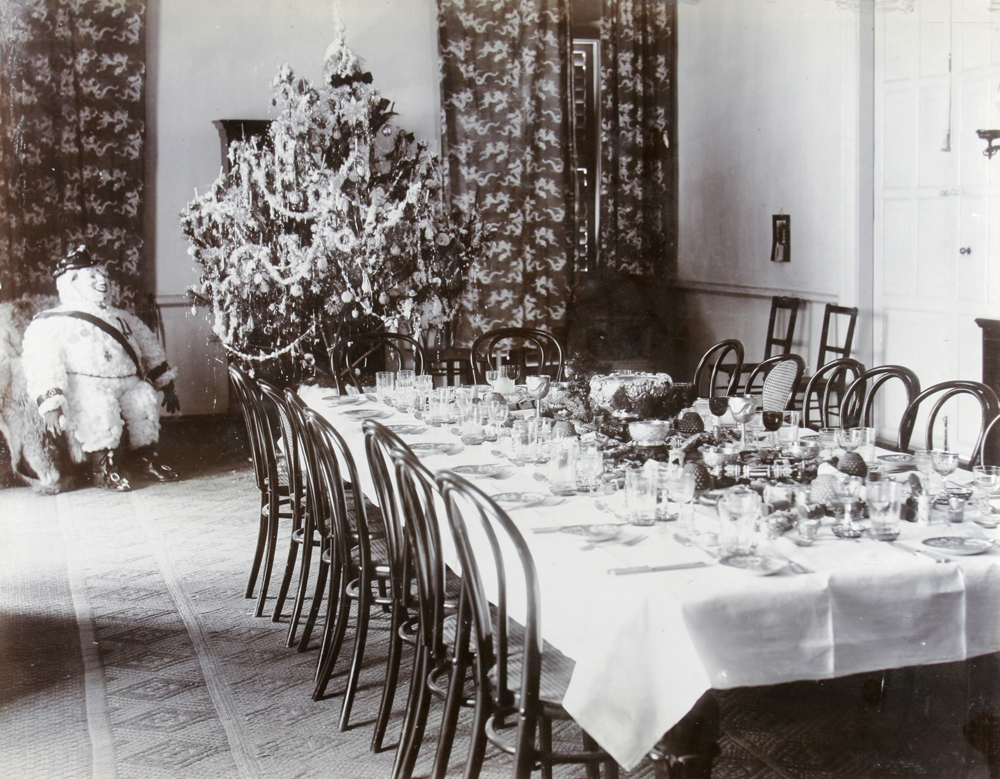 Commissioner's Dining Room, Lappa, Macao, Christmas 1908