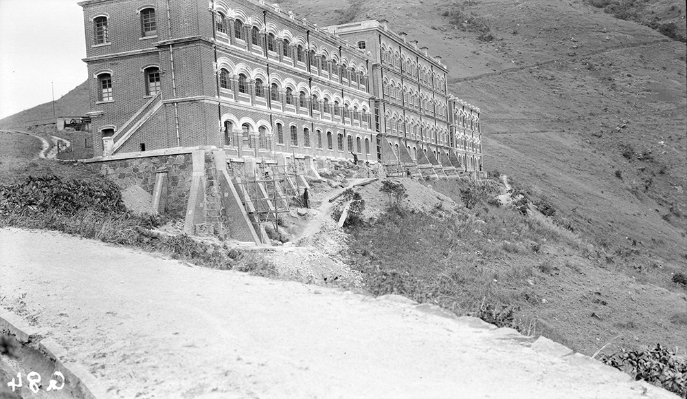 Taikoo Sanatorium, Mount Parker, Hong Kong, 1911-12.  Sw07-124.